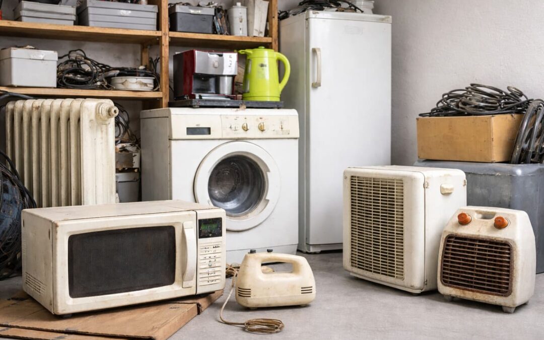 ¿Reparar o reciclar un electrodoméstico viejo?